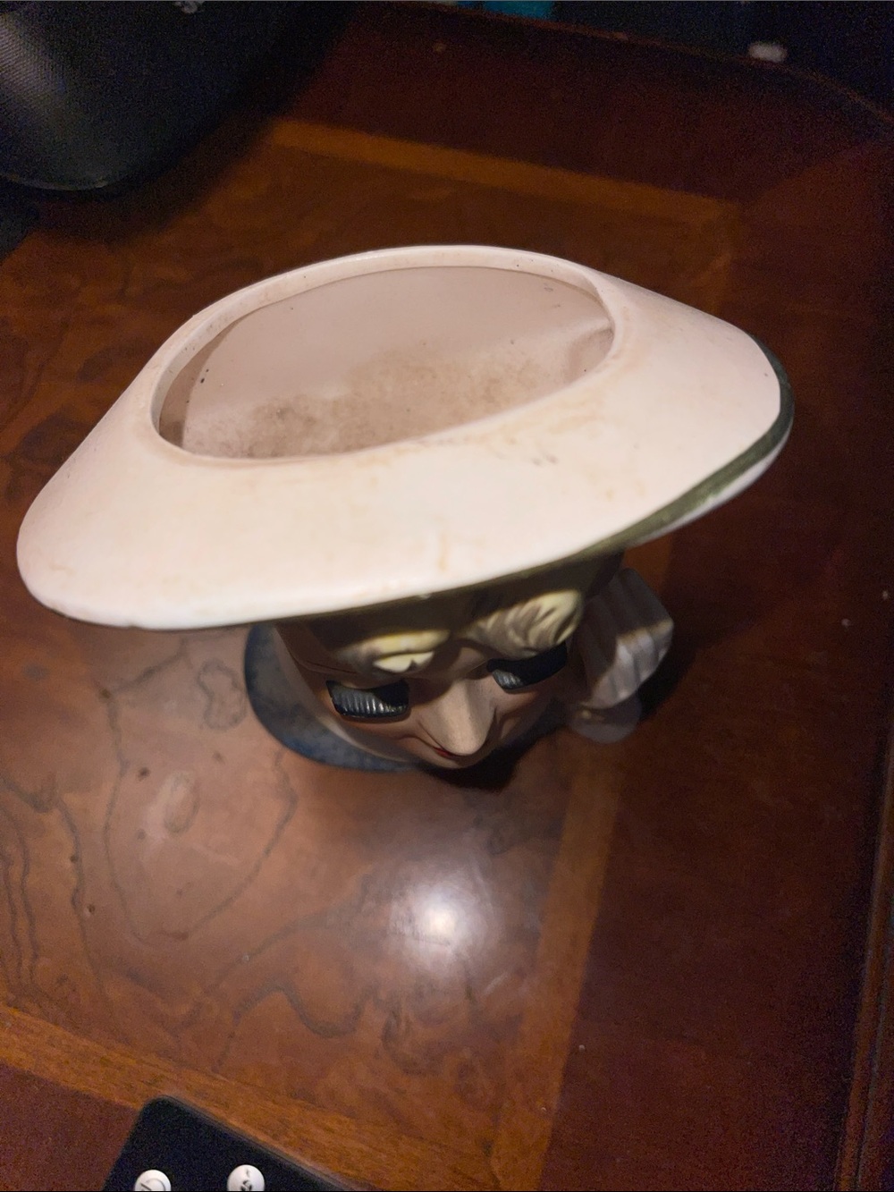 Vintage exclusive Japanese Ceramic lady Vase. Moveable necklace/bracelet - Picture 3 of 3
